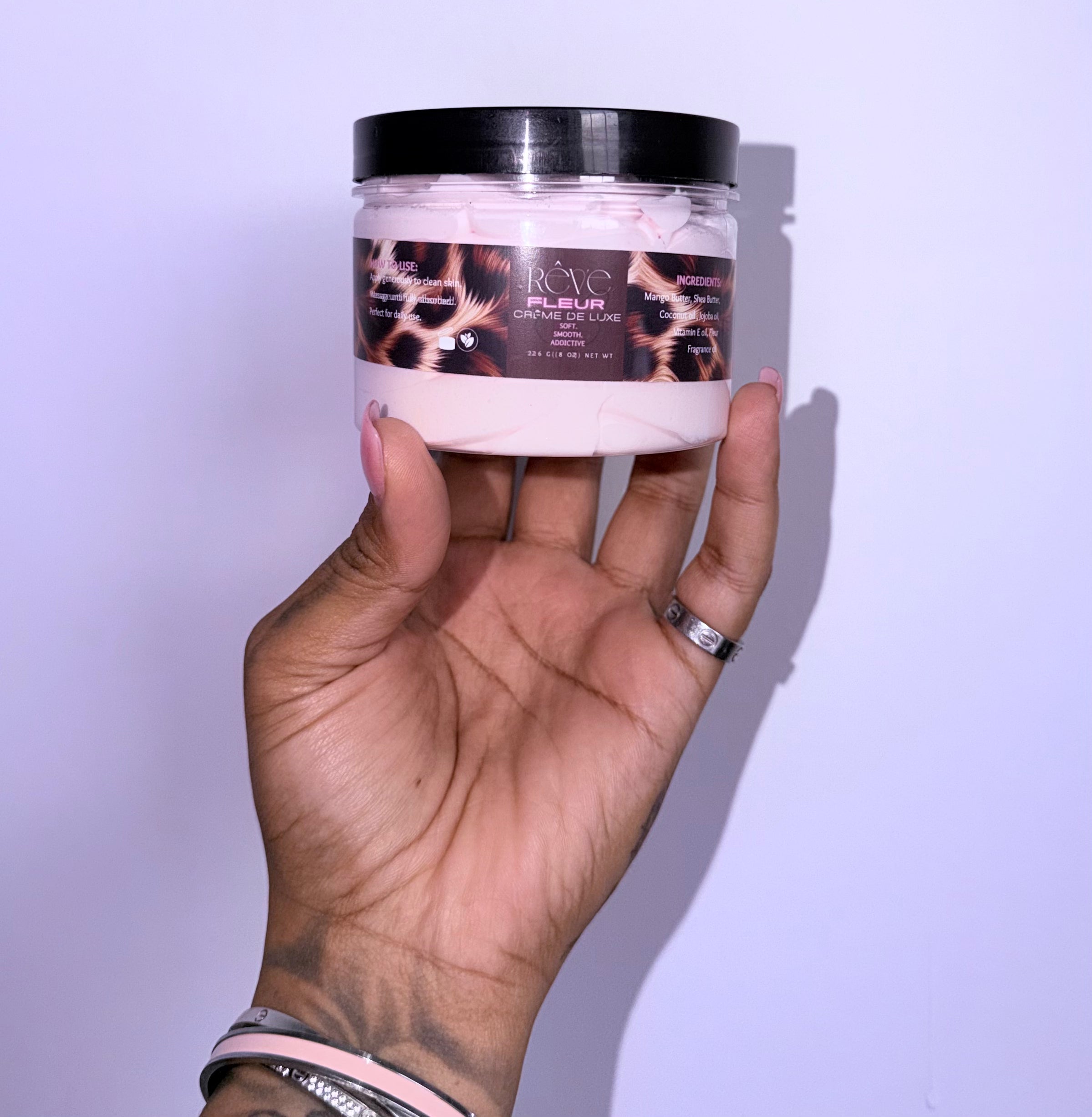NO SHIMMER 
FLÊUR Crème De Luxe - Body Butter