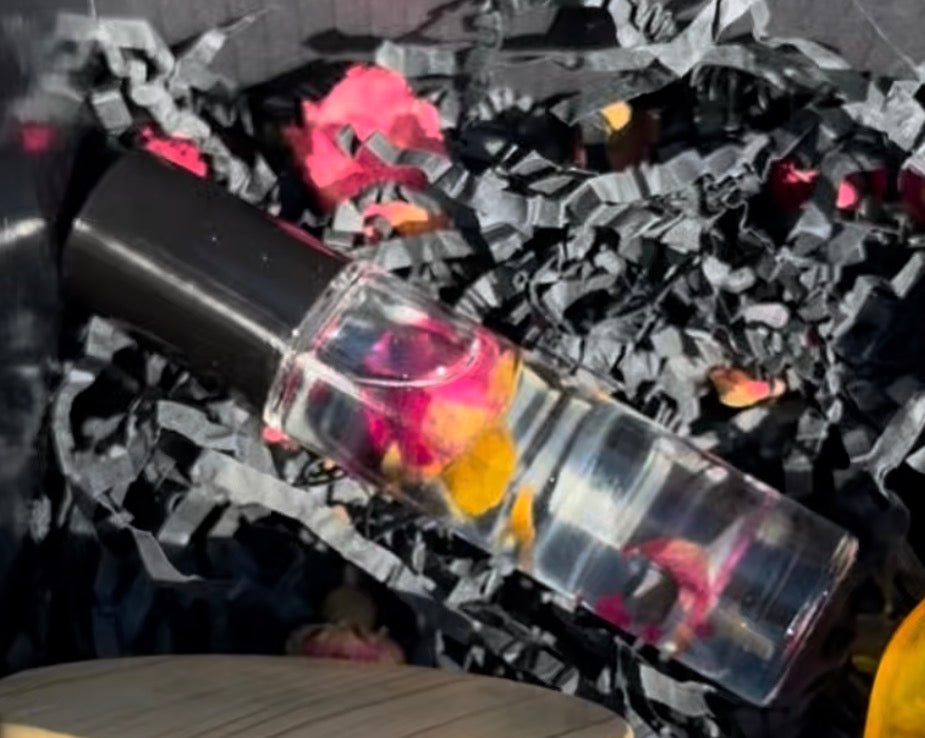 THE NIGHT | NOIR ROLLERS